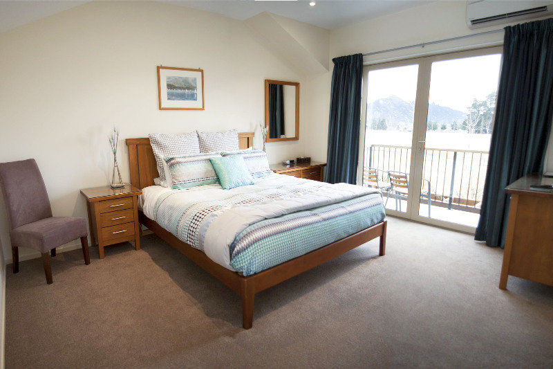 Maple Lodge Luxury Bed & Breakfast Albert Town Εξωτερικό φωτογραφία