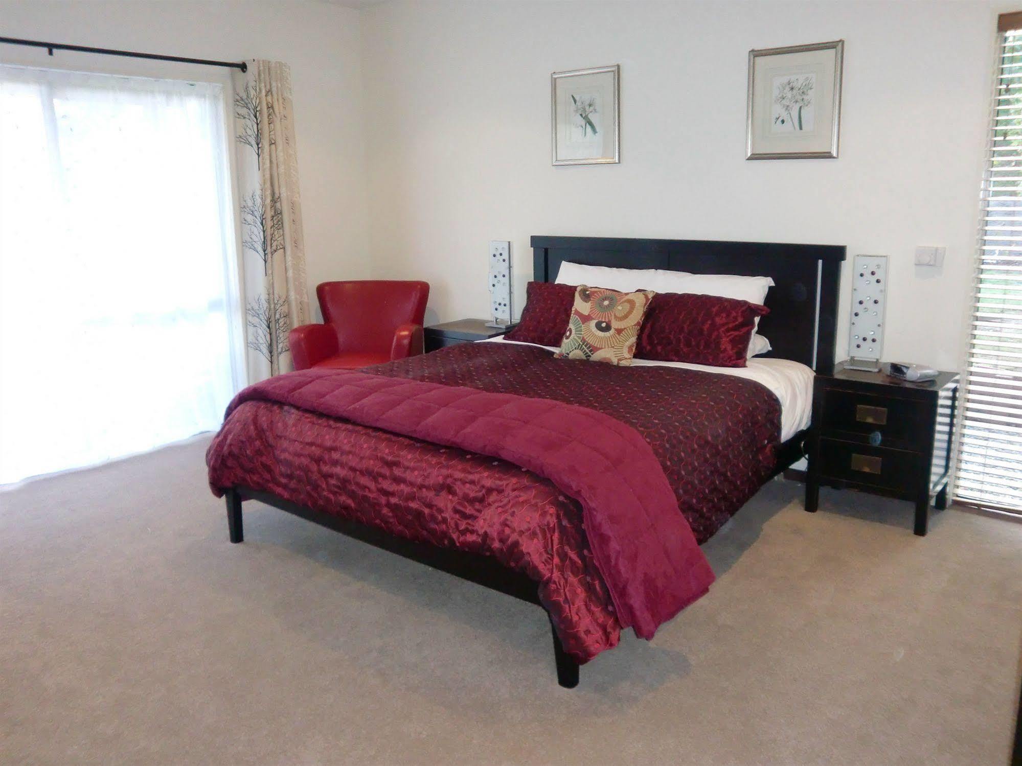 Maple Lodge Luxury Bed & Breakfast Albert Town Εξωτερικό φωτογραφία
