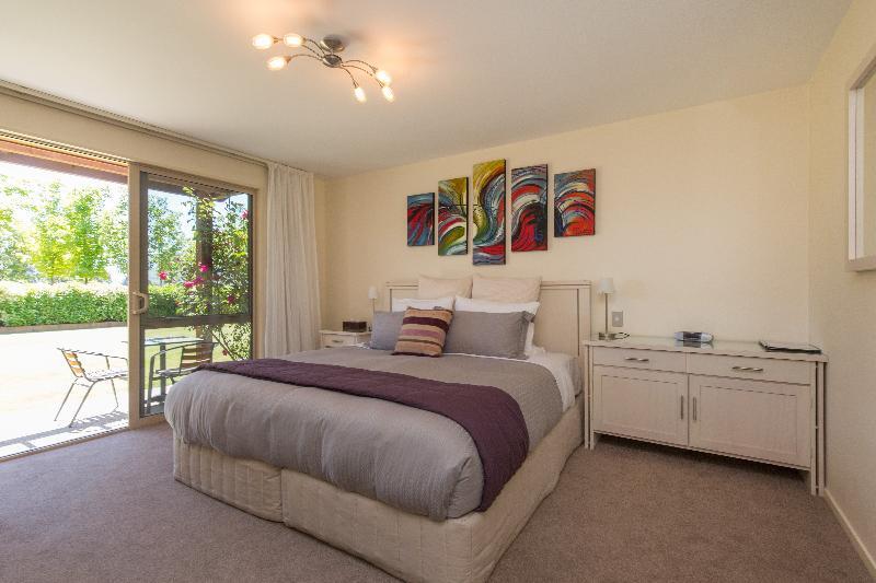Maple Lodge Luxury Bed & Breakfast Albert Town Εξωτερικό φωτογραφία